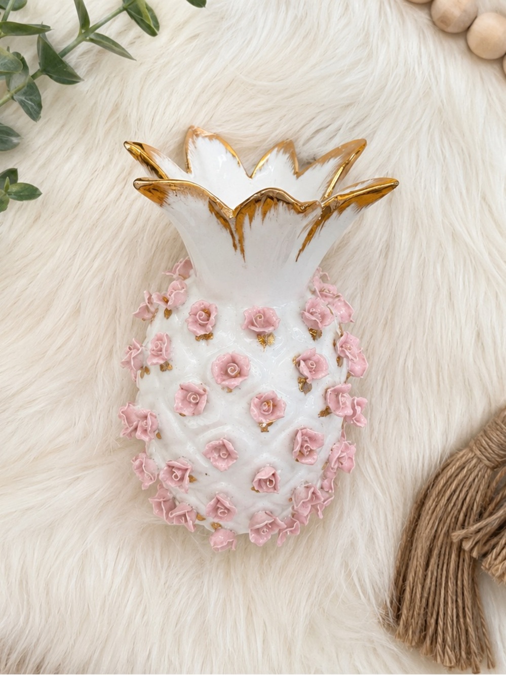 Lefton White Pineapple Vase with Pink Roses and Gold Trim